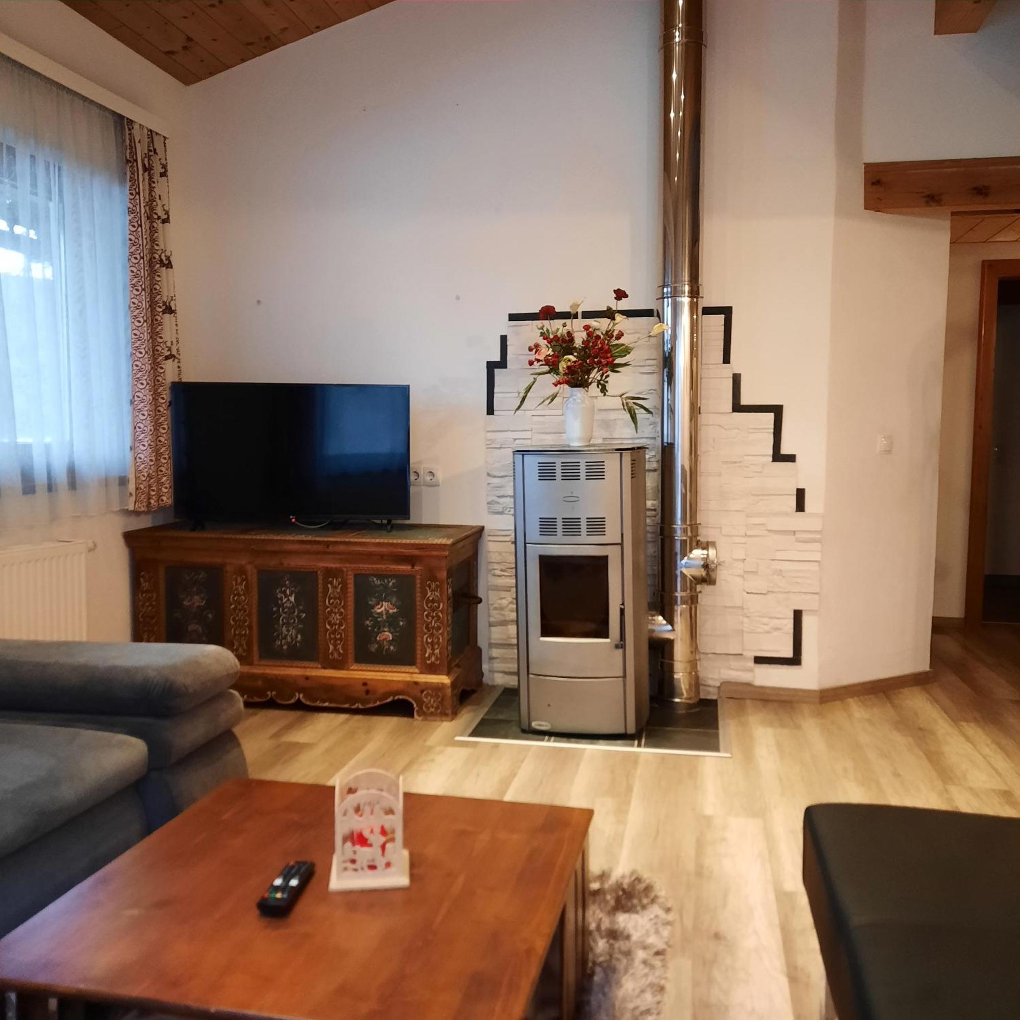 Landgasthaus Appartement Birkegg لوتاش المظهر الخارجي الصورة