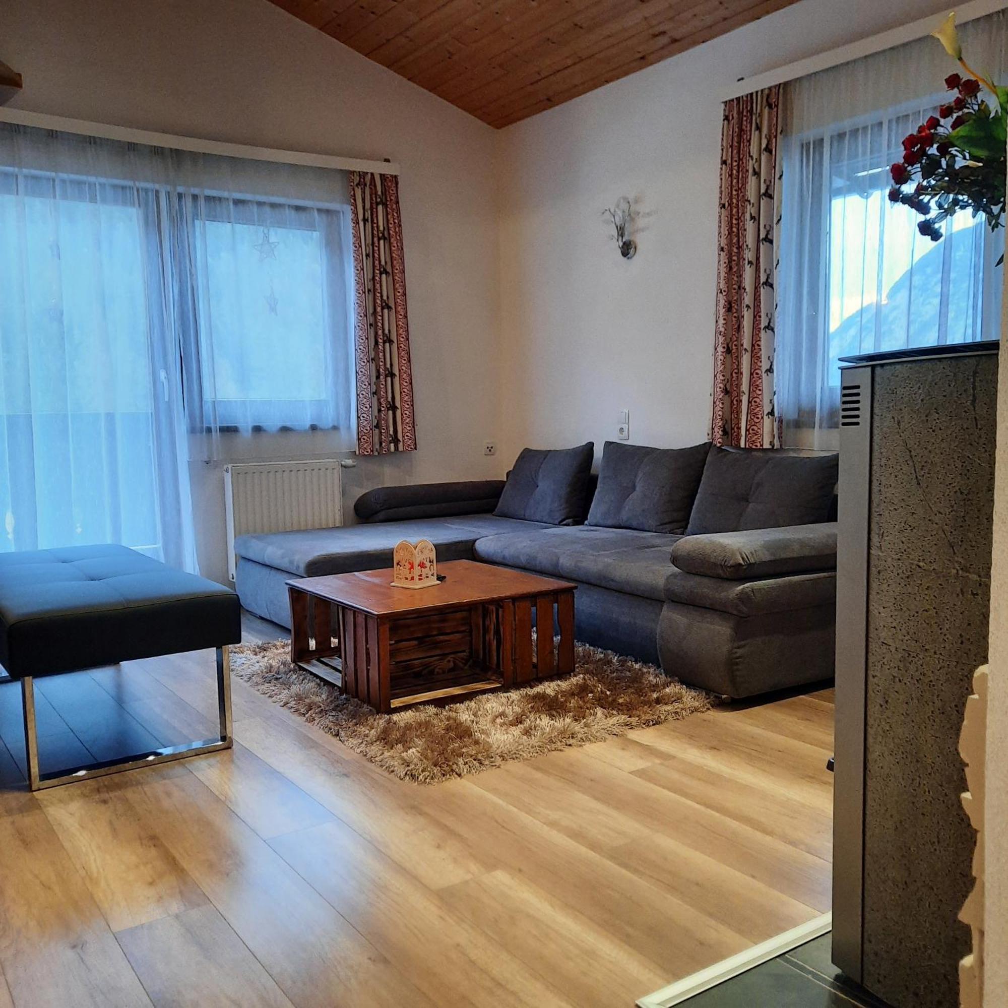 Landgasthaus Appartement Birkegg لوتاش المظهر الخارجي الصورة